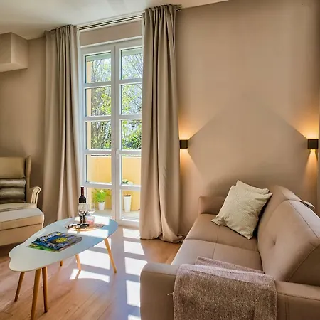 Parkside Apartments Pula Zewnętrze zdjęcie